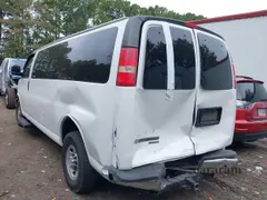2016 Chevrolet Express Passenger LT