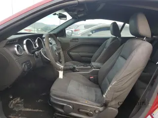 2007 Ford Mustang Deluxe