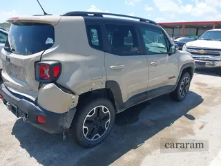 2015 Jeep Renegade Trailhawk