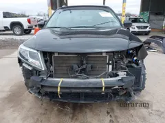 2016 Nissan Pathfinder SL