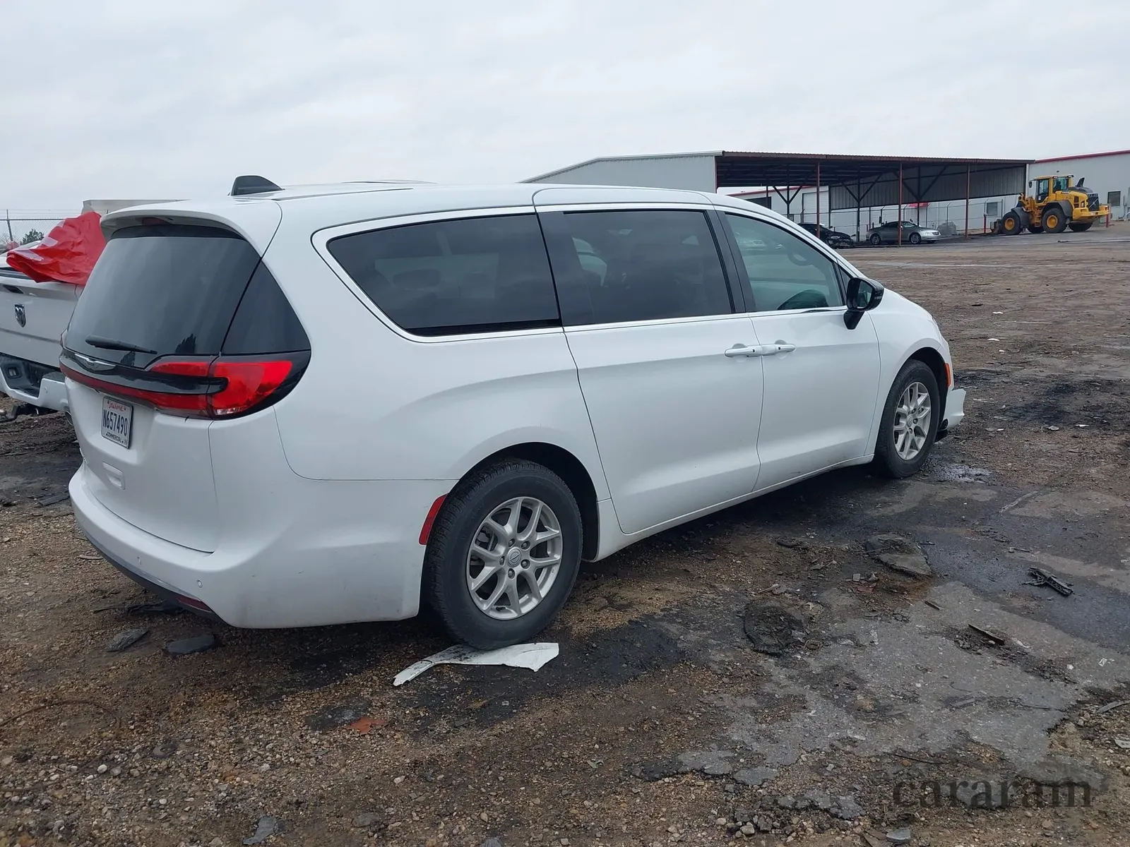 2025 Chrysler Pacifica Select