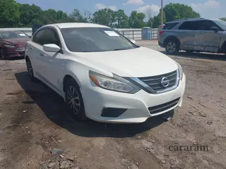 2017 Nissan Altima SV