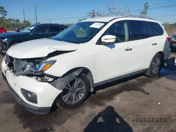 2018 Nissan Pathfinder SL