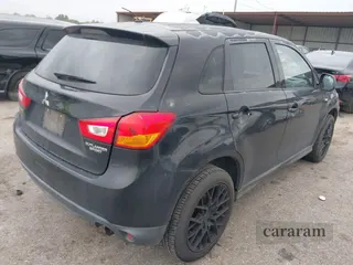 2013 Mitsubishi Outlander ES