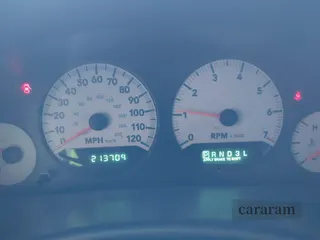 2005 Dodge Caravan SE