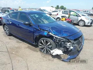 2021 Nissan Altima SR