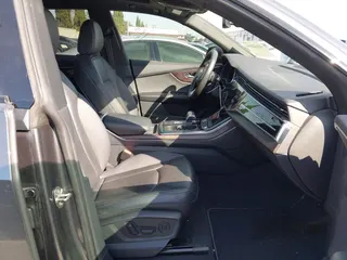 2019 Audi Q8 Premium Plus