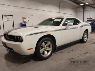 2009 Dodge Challenger SE