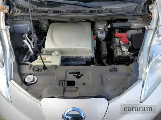 2017 Nissan LEAF SL