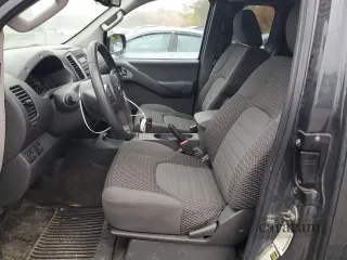 2012 Nissan Frontier SV