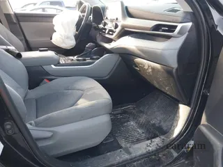 2021 Toyota Highlander L