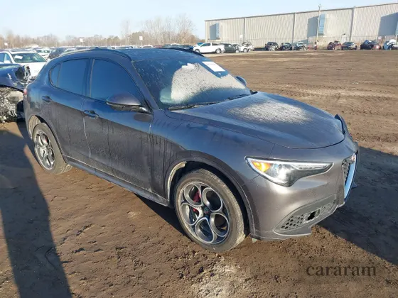 2021 Alfa Romeo Stelvio Ti