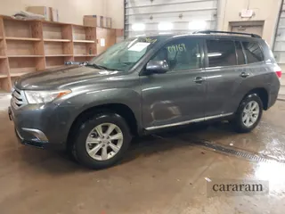 2013 Toyota Highlander SE