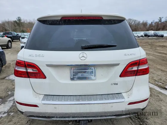 2015 Mercedes-Benz M 350