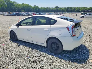 2013 Toyota Prius Four