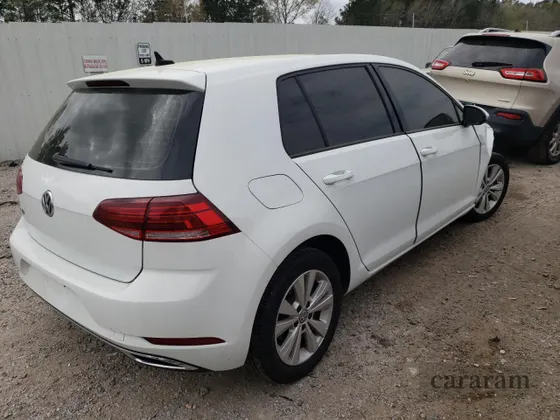 2020 Volkswagen Golf TSI