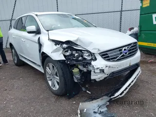 2016 Volvo XC60 T6 Drive-E Platinum