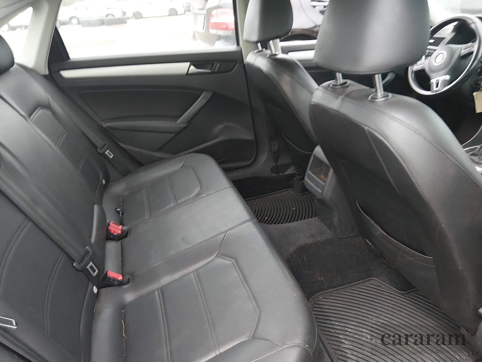 2012 Volkswagen Passat SE