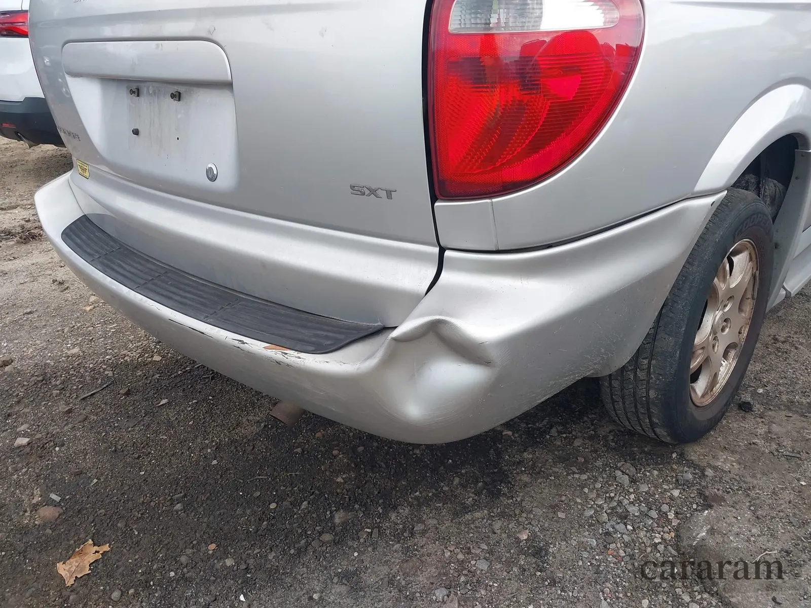 2004 Dodge Caravan SXT