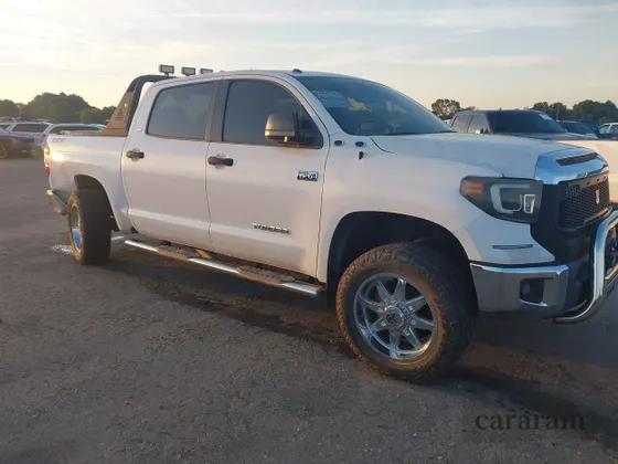 2014 Toyota Tundra SR5