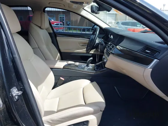 2011 BMW 5 Series 535i