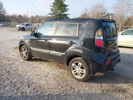 2011 Kia Soul +