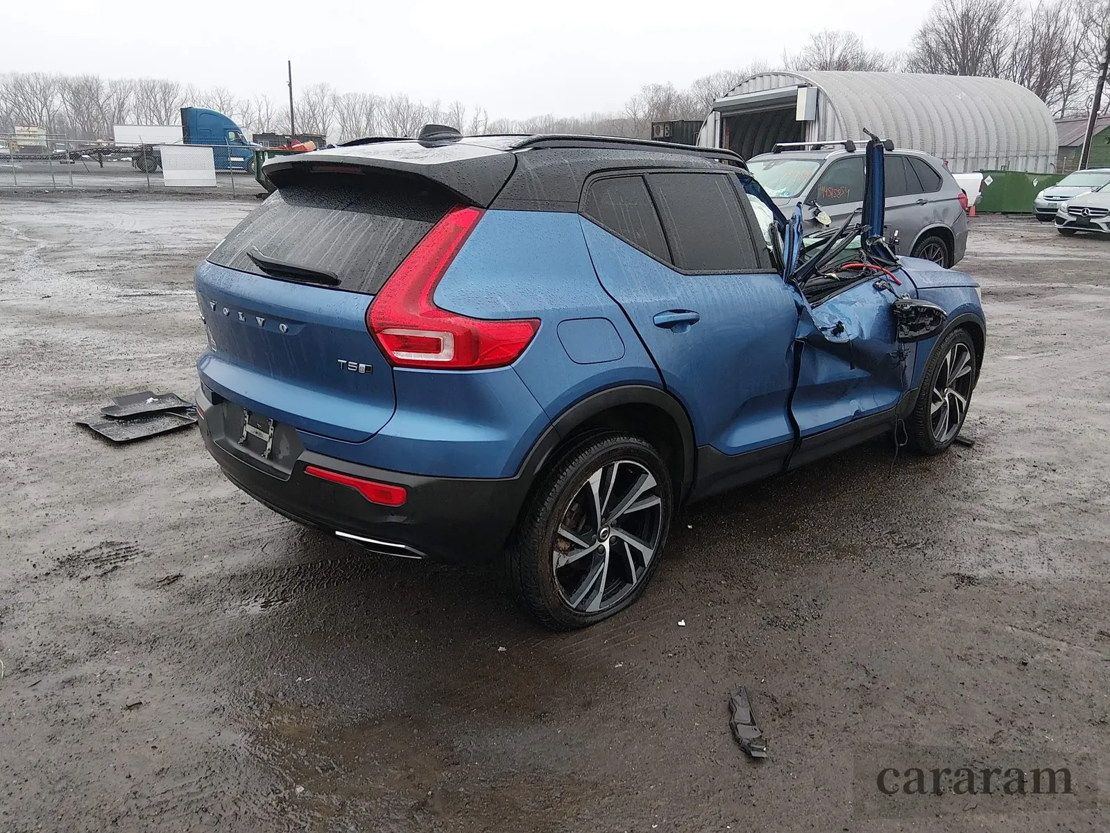 2020 Volvo XC40 R-Design