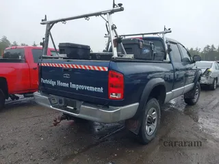 2005 Dodge 2500 SLT