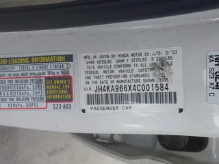 2004 Acura RL