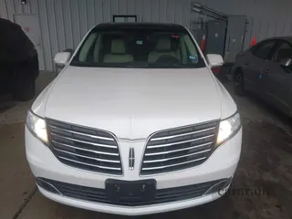 2019 Lincoln MKT Reserve
