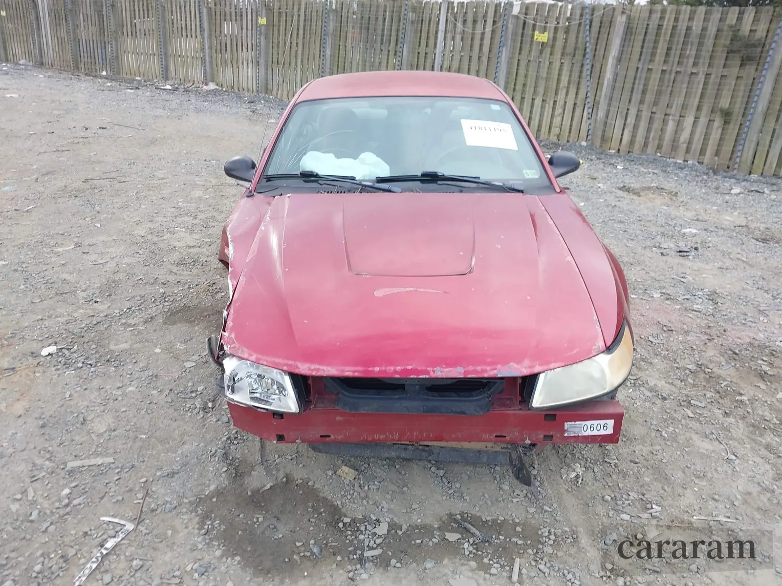 2004 Ford Mustang Standard