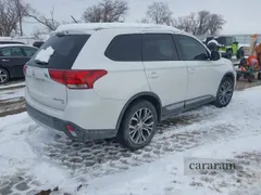 2016 Mitsubishi Outlander SE