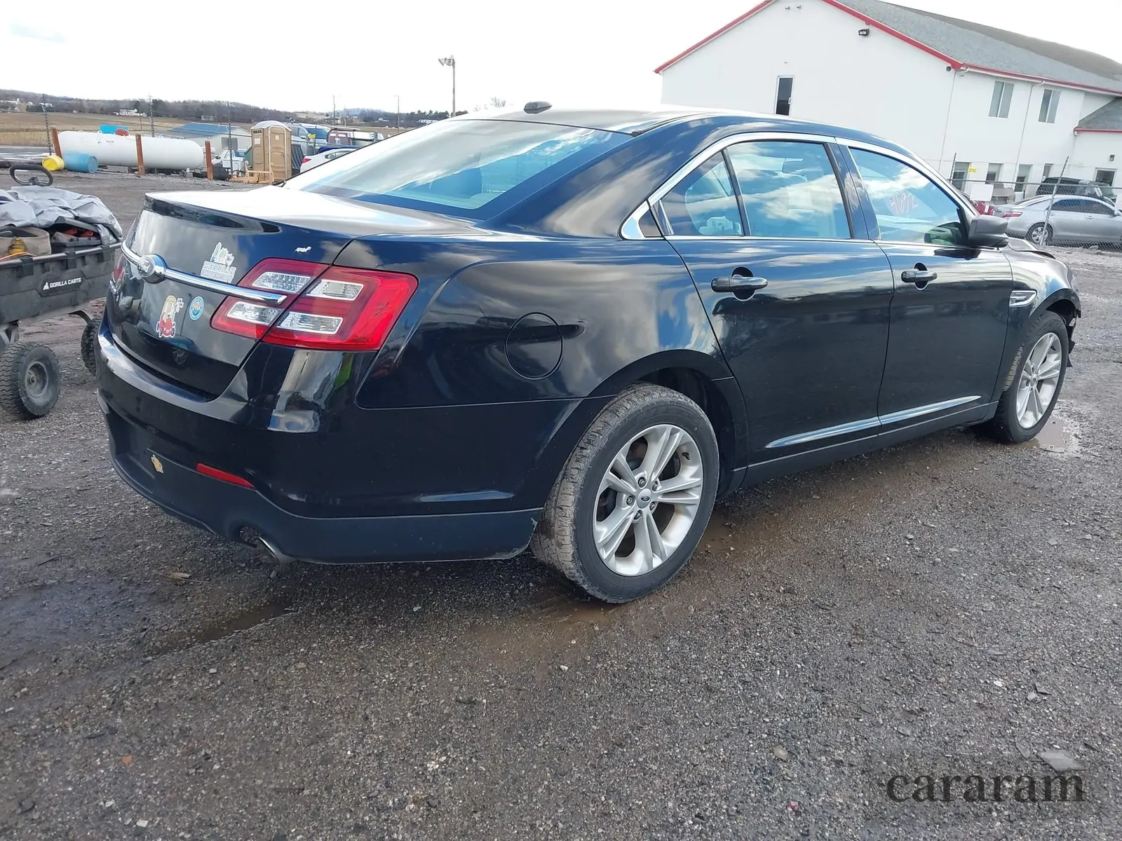 2017 Ford Taurus SE