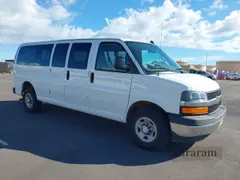 2017 Chevrolet Express Passenger LT