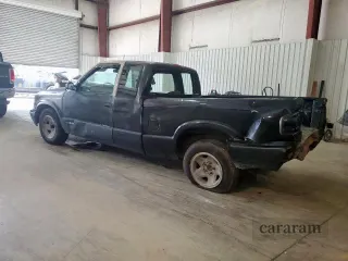 1997 Chevrolet S-10 LS