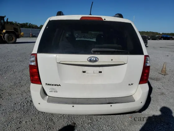 2009 Kia Sedona LX
